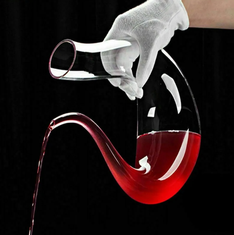 Elegant 1500ml U-Shaped Crystal Wine Decanter